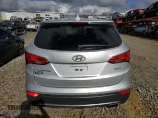 ✅ 2015 Hyundai Santa Fe • VIN: 5XYZT3LB8FG273963 • Лот: 45604724. Опубликован ранее на Copart с пробегом 75 148 миль. Бесплатный доступ к архиву аукционных продаж из США и подробный отчёт об истории автомобиля на DreamBid. Изображение 6.