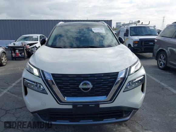 ✅ 2023 Nissan Rogue SL • VIN: JN8BT3CB3PW477581 • Lot: 43737729. Wystawiony na IAAI z przebiegiem 75 122 mil. Bezpłatny archiwum sprzedaży aukcyjnych z USA i szczegółowy raport historii pojazdu na DreamBid. Zdjęcie 6.