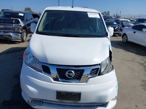 ✅ 2015 Nissan NV200 SV • VIN: 3N6CM0KN1FK720948 • Lot: 42889016. Listed on IAAI with 97,499 mi. Free auction sales archive from the USA and detailed vehicle history report at DreamBid. Image 12.