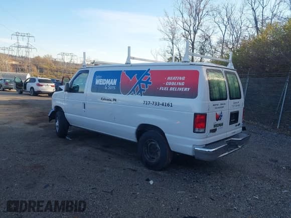 ✅ 2014 Ford Econoline Cargo Commercial • VIN: 1FTNE2EWXEDA69326 • Lot: 43748593. Wystawiony na IAAI z przebiegiem 139 521 mil. Bezpłatny archiwum sprzedaży aukcyjnych z USA i szczegółowy raport historii pojazdu na DreamBid. Zdjęcie 3.