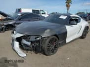 ✅ 2021 Toyota Supra 3.0 • VIN: WZ1DB0C09MW039777 • Lot: 41915469. Wystawiony na IAAI z przebiegiem 43 956 mil. Bezpłatny archiwum sprzedaży aukcyjnych z USA i szczegółowy raport historii pojazdu na DreamBid. Zdjęcie 2.