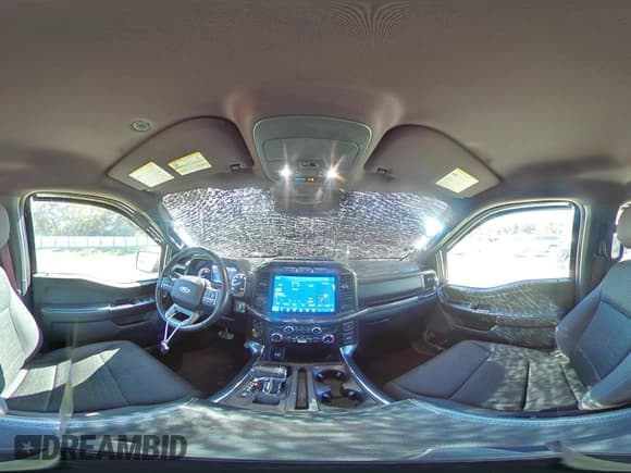 ✅ 2021 Ford F-150 Lariat • VIN: 1FTFW1E82MKD28088 • Lot: 90301365. Wystawiony na Copart z przebiegiem 70 300 mil. Bezpłatny archiwum sprzedaży aukcyjnych z USA i szczegółowy raport historii pojazdu na DreamBid. Zdjęcie 14.