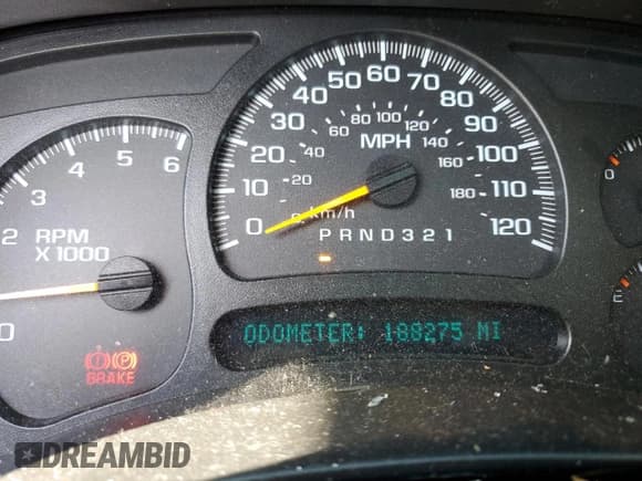 ✅ 2006 Chevrolet Silverado 1500 LT1 • VIN: 2GCEK13T861184810 • Лот: 74539844. Опубликован ранее на Copart с пробегом 188 275 миль. Бесплатный доступ к архиву аукционных продаж из США и подробный отчёт об истории автомобиля на DreamBid. Изображение 9.