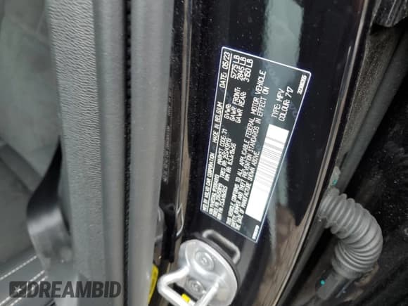 ✅ 2023 Volvo C40 Plus • VIN: YV4ED3GL1P2064913 • Lot: 72328933. Wystawiony na Copart z przebiegiem 12 142 mil. Bezpłatny archiwum sprzedaży aukcyjnych z USA i szczegółowy raport historii pojazdu na DreamBid. Zdjęcie 12.