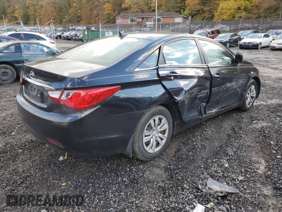 2012 Hyundai Sonata GLS with VIN 5NPEB4AC5CH462741, listed as a Copart auction lot 90863735 with 94,533 mi miles and Salvage title. Bid and sale history available at DreamBid. Image 3.