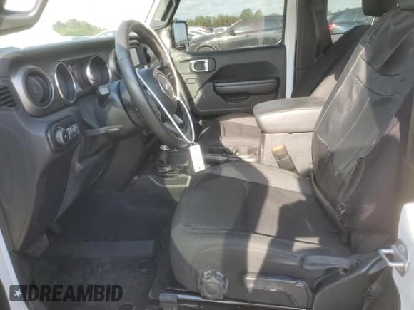 ✅ 2020 Jeep Wrangler Sport S • VIN: 1C4GJXAN1LW228704 • Lot: 80981835. Listed on Copart with 37,953 mi. Free auction sales archive from the USA and detailed vehicle history report at DreamBid. Image 7.