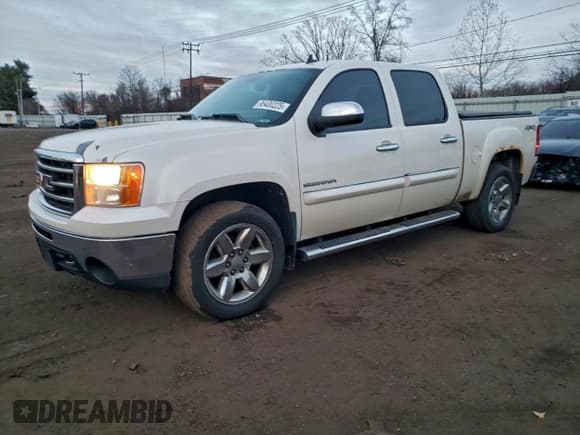 ✅ 2012 GMC Sierra 1500 SLT • VIN: 3GTP2WE79CG114483 • Lot: 95400225. Listed on Copart with 187,117 mi. Free auction sales archive from the USA and detailed vehicle history report at DreamBid. Image 1.