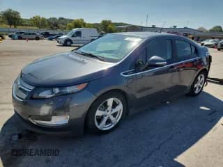 2013 Chevrolet Volt z VIN 1G1RA6E43DU148945, wystawiony jako Copart lot #70898635 z przebiegiem 176 658 mil mil oraz Szkoda całkowita • Salvage title. Historia ofert i sprzedaży dostępna na DreamBid. Obrazek 1.