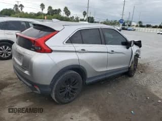 ✅ 2018 Mitsubishi Eclipse Cross LE • VIN: JA4AT4AA0JZ045442 • Lot: 90326035. Wystawiony na Copart z przebiegiem 109 388 mil. Bezpłatny archiwum sprzedaży aukcyjnych z USA i szczegółowy raport historii pojazdu na DreamBid. Zdjęcie 3.