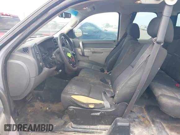 2012 Chevrolet Silverado 1500 Work Truck z VIN 1GCRCPEX4CZ194500, wystawiony jako IAAI lot #42647055 z przebiegiem 293 298 mil mil oraz . Historia ofert i sprzedaży dostępna na DreamBid. Obrazek 5.