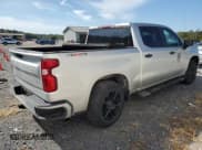 ✅ 2022 Chevrolet Silverado 1500 Custom • VIN: 3GCPDBEK3NG512184 • Lot: 84816405. Wystawiony na Copart z przebiegiem 15 411 mil. Bezpłatny archiwum sprzedaży aukcyjnych z USA i szczegółowy raport historii pojazdu na DreamBid. Zdjęcie 3.