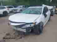 2022 Toyota Camry Hybrid XLE with VIN 4T1F31AK7NU591768, listed as a IAAI auction lot 42527240 with 37,894 mi miles and . Bid and sale history available at DreamBid. Image 18.