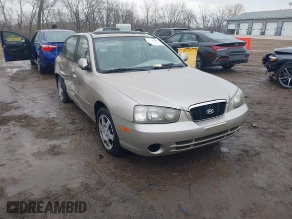 ✅ 2001 Hyundai Elantra GLS • VIN: KMHDN45D11U198194 • Lot: 41522286. Wystawiony na IAAI z przebiegiem 157 334 mil. Bezpłatny archiwum sprzedaży aukcyjnych z USA i szczegółowy raport historii pojazdu na DreamBid. Zdjęcie 1.