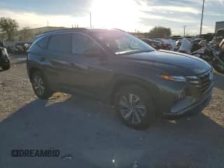 ✅ 2023 Hyundai Tucson Blue • VIN: KM8JBCA16PU109861 • Lot: 82776953. Wystawiony na Copart z przebiegiem 19 051 mil. Bezpłatny archiwum sprzedaży aukcyjnych z USA i szczegółowy raport historii pojazdu na DreamBid. Zdjęcie 4.