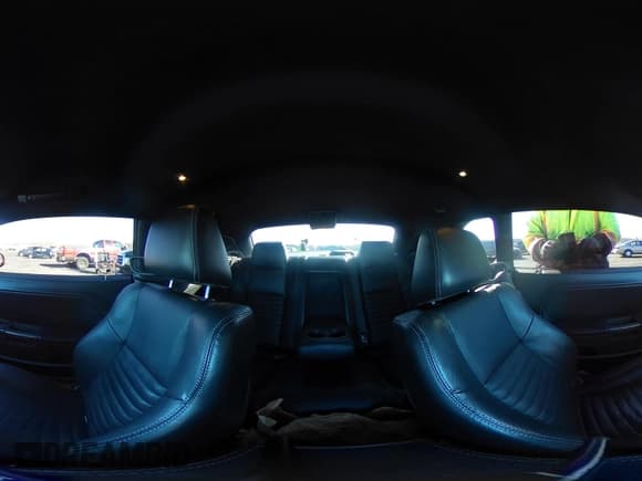 ✅ 2011 Dodge Challenger R/T Classic • VIN: 2B3CJ5DT6BH575554 • Lot: 41606822. Wystawiony na IAAI z przebiegiem 78 552 mil. Bezpłatny archiwum sprzedaży aukcyjnych z USA i szczegółowy raport historii pojazdu na DreamBid. Zdjęcie 19.