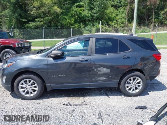 ✅ 2021 Chevrolet Equinox LS • VIN: 2GNAXSEV0M6155832 • Lot: 42981882. Listed on IAAI with 41,099 mi. Free auction sales archive from the USA and detailed vehicle history report at DreamBid. Image 14.