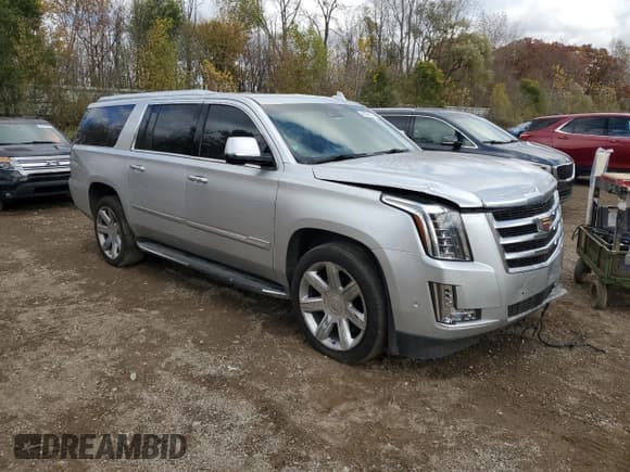 ✅ 2017 Cadillac Escalade ESV Premium Luxury • VIN: 1GYS4JKJXHR166892 • Lot: 90356335. Wystawiony na Copart z przebiegiem 202 099 mil. Bezpłatny archiwum sprzedaży aukcyjnych z USA i szczegółowy raport historii pojazdu na DreamBid. Zdjęcie 4.