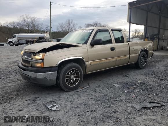 ✅ 2005 Chevrolet Silverado 1500 • VIN: 1GCEC19VX5Z106489 • Лот: 43165345. Опубликован ранее на Copart с пробегом 235 246 миль. Бесплатный доступ к архиву аукционных продаж из США и подробный отчёт об истории автомобиля на DreamBid. Изображение 1.