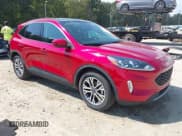 ✅ 2022 Ford Escape SEL • VIN: 1FMCU0H62NUB43568 • Lot: 43250641. Wystawiony na IAAI z przebiegiem 71 055 mil. Bezpłatny archiwum sprzedaży aukcyjnych z USA i szczegółowy raport historii pojazdu na DreamBid. Zdjęcie 1.