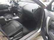 ✅ 2009 Nissan Rogue SL • VIN: JN8AS58V99W162784 • Lot: 42786228. Wystawiony na IAAI z przebiegiem 202 372 mil. Bezpłatny archiwum sprzedaży aukcyjnych z USA i szczegółowy raport historii pojazdu na DreamBid. Zdjęcie 5.