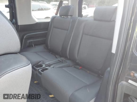 ✅ 2006 Honda Element EX-P • VIN: 5J6YH28756L017628 • Lot: 42859305. Listed on IAAI with 233,307 mi. Free auction sales archive from the USA and detailed vehicle history report at DreamBid. Image 8.