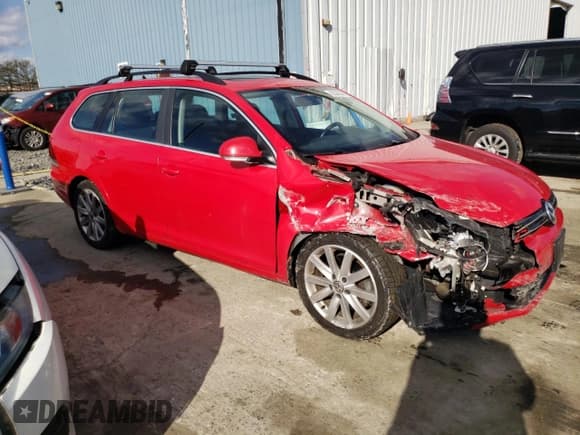 ✅ 2014 Volkswagen Jetta TDI • VIN: 3VWML7AJ2EM625395 • Lot: 42326045. Listed on Copart with 88,889 mi. Free auction sales archive from the USA and detailed vehicle history report at DreamBid. Image 4.