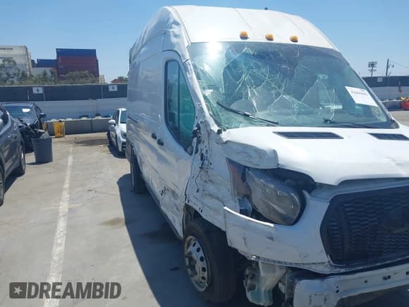 ✅ 2022 Ford Transit Cargo • VIN: 1FTBF4XG3NKA44975 • Лот: 42666045. Опубликован ранее на IAAI с пробегом 40 682 миль. Бесплатный доступ к архиву аукционных продаж из США и подробный отчёт об истории автомобиля на DreamBid. Изображение 6.