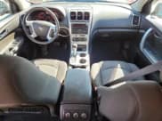 ✅ 2010 GMC Acadia SLE • VIN: 1GKLVLED1AJ169410 • Lot: 84943725. Wystawiony na Copart z przebiegiem 106 588 mil. Bezpłatny archiwum sprzedaży aukcyjnych z USA i szczegółowy raport historii pojazdu na DreamBid. Zdjęcie 8.