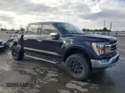 ✅ 2021 Ford F-150 XLT • VIN: 1FTFW1E89MFA38200 • Lot: 84441145. Wystawiony na Copart z przebiegiem 29 408 mil. Bezpłatny archiwum sprzedaży aukcyjnych z USA i szczegółowy raport historii pojazdu na DreamBid. Zdjęcie 4.