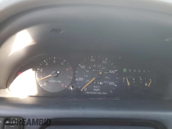 ✅ 1996 Mazda MPV • VIN: JM3LV5236T0815642 • Lot: 46455415. Listed on Copart with 187,103 mi. Free auction sales archive from the USA and detailed vehicle history report at DreamBid. Image 9.