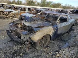 2014 Ford Mustang V6 с VIN 1ZVBP8AM5E5291073, выставлен на аукционе Copart как лот 80447375 с пробегом Не указан миль и Списание • Salvage title. История ставок и продаж доступна на DreamBid. Изображение 1.