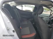 ✅ 2023 Nissan Versa SR • VIN: 3N1CN8FV3PL824770 • Lot: 68062445. Wystawiony na Copart z przebiegiem 69 630 mil. Bezpłatny archiwum sprzedaży aukcyjnych z USA i szczegółowy raport historii pojazdu na DreamBid. Zdjęcie 10.