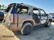 ✅ 2007 GMC Yukon SLE • VIN: 1GKFC13077R374926 • Lot: 81109075. Wystawiony na Copart z przebiegiem Nie podano. Bezpłatny archiwum sprzedaży aukcyjnych z USA i szczegółowy raport historii pojazdu na DreamBid. Zdjęcie 3.