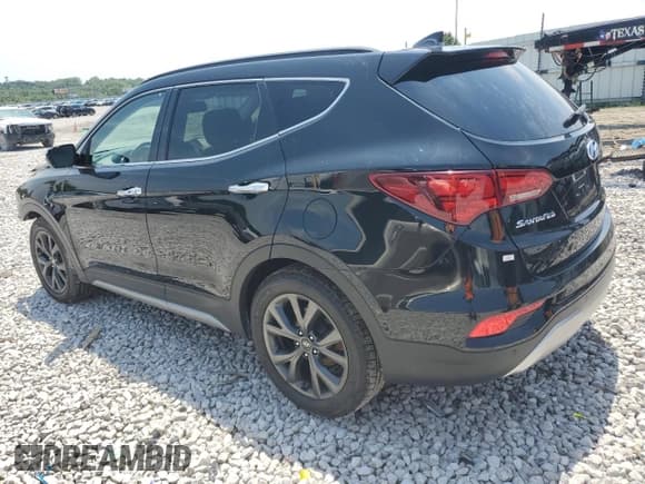 ✅ 2017 Hyundai Santa Fe Ultimate • VIN: 5XYZWDLA4HG479546 • Лот: 61655884. Опубликован ранее на Copart с пробегом 71 638 миль. Бесплатный доступ к архиву аукционных продаж из США и подробный отчёт об истории автомобиля на DreamBid. Изображение 2.