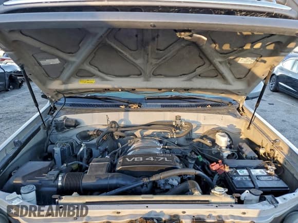 ✅ 2001 Toyota Sequoia Limited • VIN: 5TDZT38A71S014392 • Lot: 96194695. Listed on Copart with 168,396 mi. Free auction sales archive from the USA and detailed vehicle history report at DreamBid. Image 12.