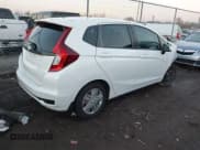 ✅ 2019 Honda Fit LX • VIN: 3HGGK5H4XKM748009 • Lot: 43710880. Wystawiony na IAAI z przebiegiem 49 841 mil. Bezpłatny archiwum sprzedaży aukcyjnych z USA i szczegółowy raport historii pojazdu na DreamBid. Zdjęcie 4.
