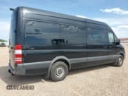 ✅ 2018 Mercedes-Benz Sprinter Passenger • VIN: WDZPE8CD2JP619155 • Лот: 62718545. Опубликован ранее на Copart с пробегом 262 120 миль. Бесплатный доступ к архиву аукционных продаж из США и подробный отчёт об истории автомобиля на DreamBid. Изображение 3.