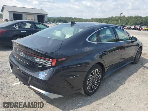 2024 Hyundai Sonata SEL z VIN KMHL34JJ4RA096429, wystawiony jako Copart lot #80653365 z przebiegiem 34 226 mil mil oraz Szkoda całkowita • Salvage title. Historia ofert i sprzedaży dostępna na DreamBid. Obrazek 3.