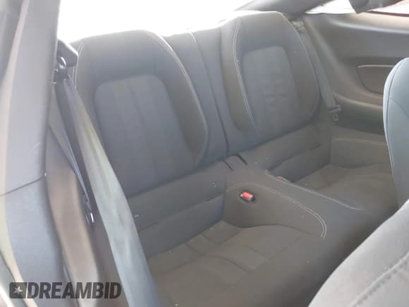 ✅ 2022 Ford Mustang GT • VIN: 1FA6P8CF6N5149498 • Lot: 43133851. Listed on IAAI with 26,729 mi. Free auction sales archive from the USA and detailed vehicle history report at DreamBid. Image 8.