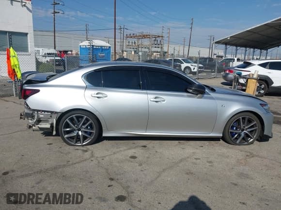 ✅ 2013 Lexus GS 350 • VIN: JTHBE1BL0D5014401 • Lot: 43267908. Wystawiony na IAAI z przebiegiem 134 663 mil. Bezpłatny archiwum sprzedaży aukcyjnych z USA i szczegółowy raport historii pojazdu na DreamBid. Zdjęcie 14.