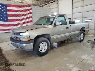 ✅ 1999 Chevrolet Silverado 1500 • VIN: 1GCEK14T8XE187754 • Лот: 41957695. Опубликован ранее на Copart с пробегом 224 945 миль. Бесплатный доступ к архиву аукционных продаж из США и подробный отчёт об истории автомобиля на DreamBid. Изображение 1.