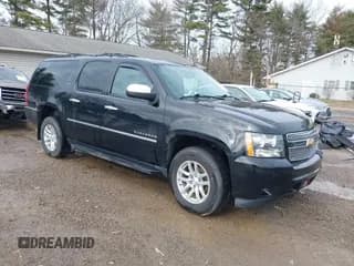 ✅ 2014 Chevrolet Suburban LTZ • VIN: 1GNSKKE73ER141451 • Lot: 41479463. Wystawiony na IAAI z przebiegiem 127 876 mil. Bezpłatny archiwum sprzedaży aukcyjnych z USA i szczegółowy raport historii pojazdu na DreamBid. Zdjęcie 1.