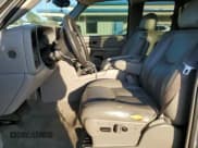 ✅ 2005 Chevrolet Silverado 1500 Z71 • VIN: 1GCEK19Z85Z131574 • Лот: 76321554. Опубликован ранее на Copart с пробегом Не указан. Бесплатный доступ к архиву аукционных продаж из США и подробный отчёт об истории автомобиля на DreamBid. Изображение 7.