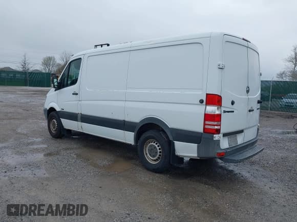 ✅ 2012 Freightliner Sprinter • VIN: WDYPE7CC6C5642880 • Лот: 41984593. Опубликован ранее на IAAI с пробегом 387 541 миль. Бесплатный доступ к архиву аукционных продаж из США и подробный отчёт об истории автомобиля на DreamBid. Изображение 3.