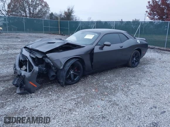 ✅ 2018 Dodge Challenger SXT • VIN: 2C3CDZAG5JH219801 • Лот: 43680534. Опубликован ранее на IAAI с пробегом 34 242 миль. Бесплатный доступ к архиву аукционных продаж из США и подробный отчёт об истории автомобиля на DreamBid. Изображение 2.