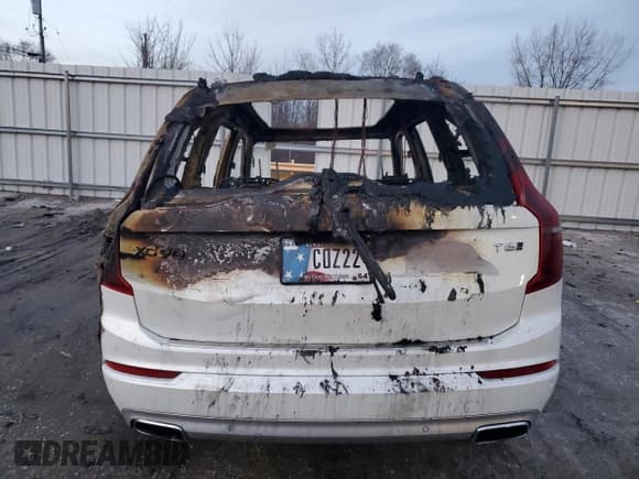 ✅ 2021 Volvo XC90 Momentum • VIN: YV4A221K9M1720470 • Lot: 48763405. Listed on Copart with Not provided. Free auction sales archive from the USA and detailed vehicle history report at DreamBid. Image 6.