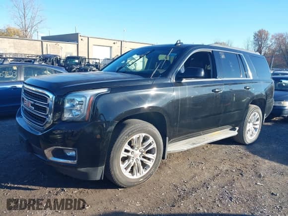 ✅ 2015 GMC Yukon SLT • VIN: 1GKS2BKC9FR573591 • Lot: 43621203. Listed on IAAI with 137,239 mi. Free auction sales archive from the USA and detailed vehicle history report at DreamBid. Image 18.