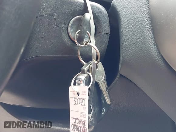 ✅ 2015 Chevrolet Colorado 4WD Z71 • VIN: 1GCHTCE34F1220727 • Лот: 42791541. Опубликован ранее на IAAI с пробегом 67 326 миль. Бесплатный доступ к архиву аукционных продаж из США и подробный отчёт об истории автомобиля на DreamBid. Изображение 11.