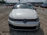 ✅ 2022 Volkswagen Golf GTI Autobahn • VIN: WVW587CDXNW207263 • Лот: 63183685. Опубликован ранее на Copart с пробегом 33 243 миль. Бесплатный доступ к архиву аукционных продаж из США и подробный отчёт об истории автомобиля на DreamBid. Изображение 5.