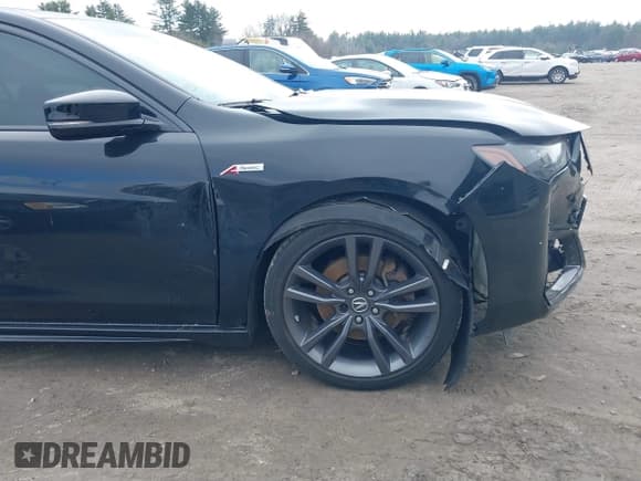 ✅ 2018 Acura TLX w/A-SPEC Pkg • VIN: 19UUB3F68JA004996 • Lot: 41846336. Listed on IAAI with 82,791 mi. Free auction sales archive from the USA and detailed vehicle history report at DreamBid. Image 17.